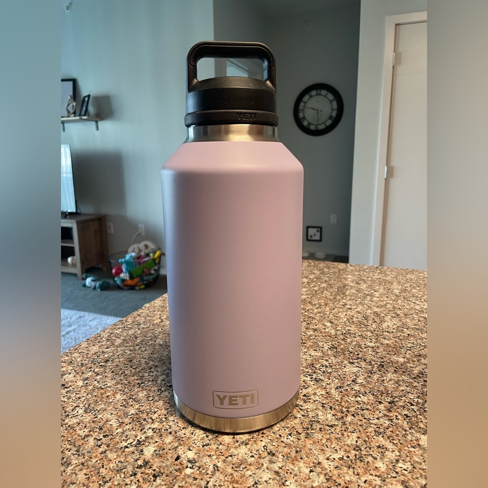 64 oz Unused YETI Lilac Insulated Bottle